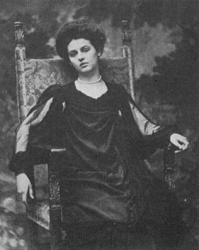 Renée Vivien (Wikipédia)
